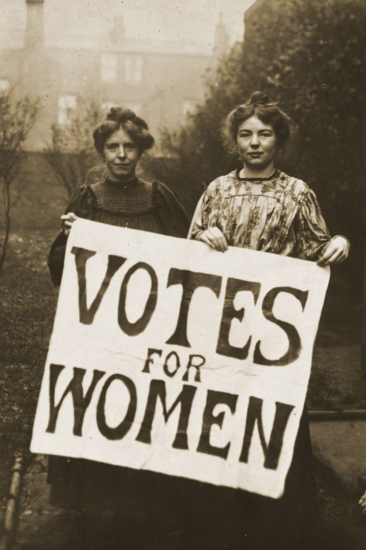 Annie Kenney og Christabel Pankhurst ledere i The Women's Social and Political Union i 1908