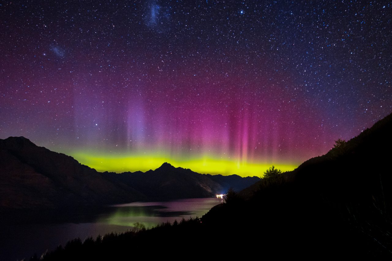 Sørlys (Aurora australis) i New Zealand