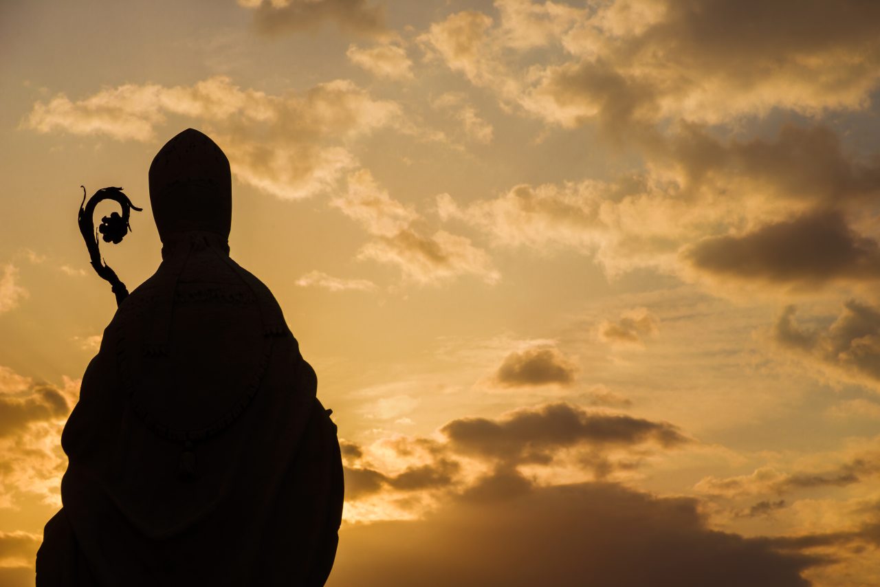 En skygge fra en religiøs leder