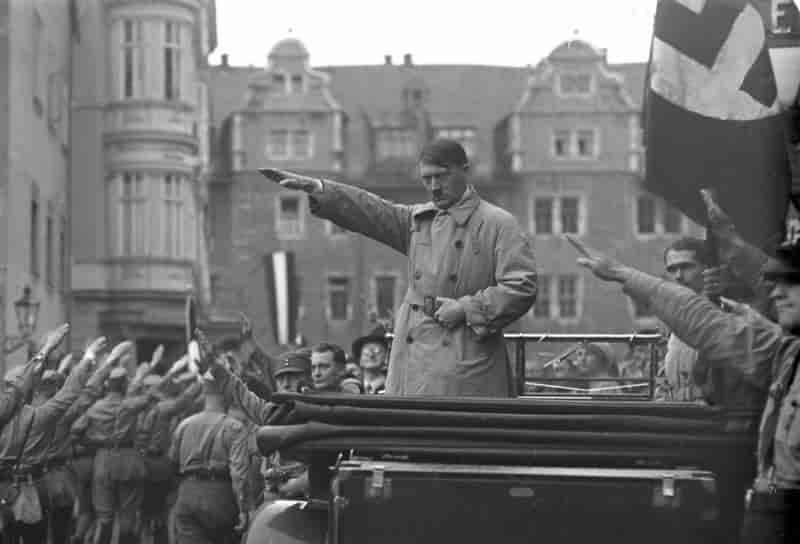 Adolf Hitler i Weimar 1933.