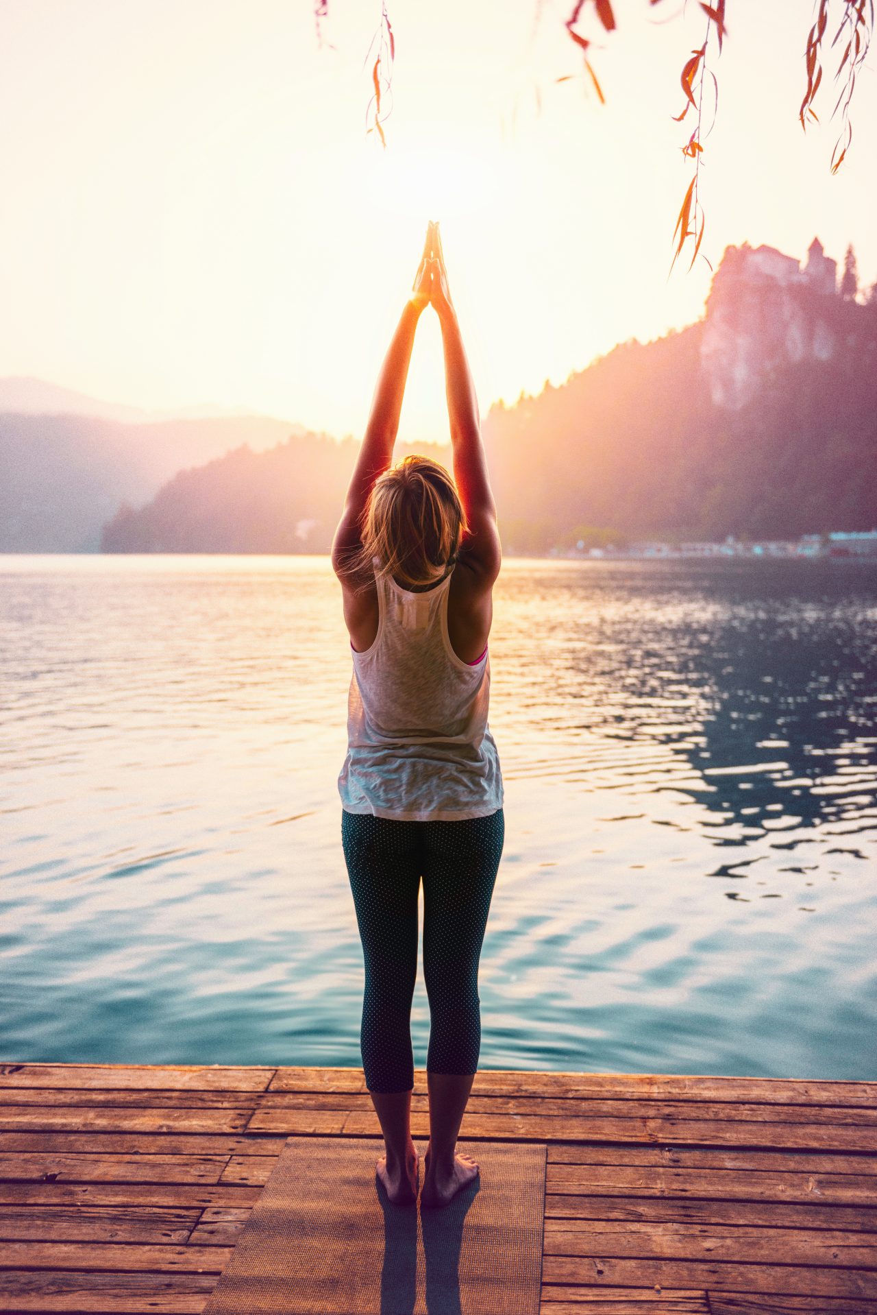 Solhilsen Yoga posisjon